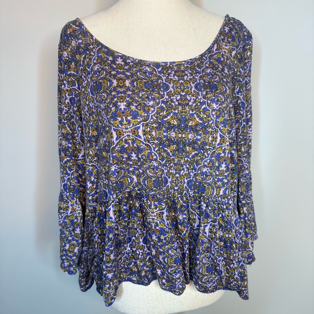 Sz L Free People flowy top linen blend purple mosaic print boat neck long sleeve